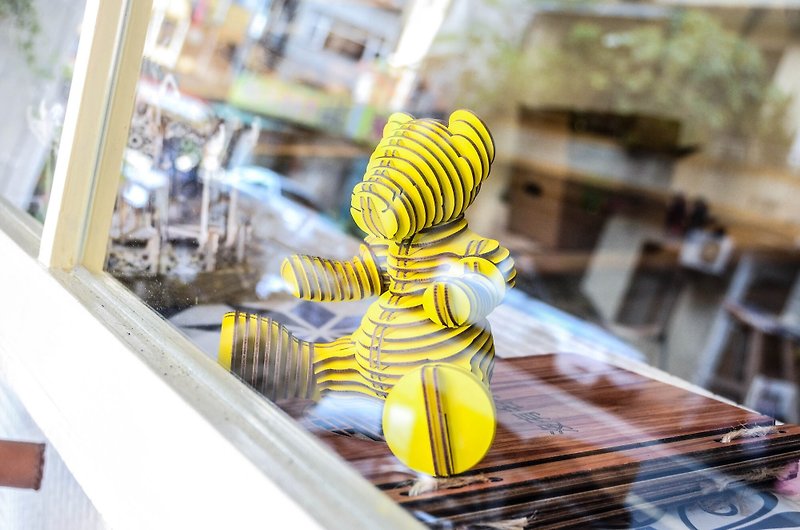 Hug Bear 3D Hand-made DIY Home Decoration Yellow - Kids' Toys - Paper Yellow