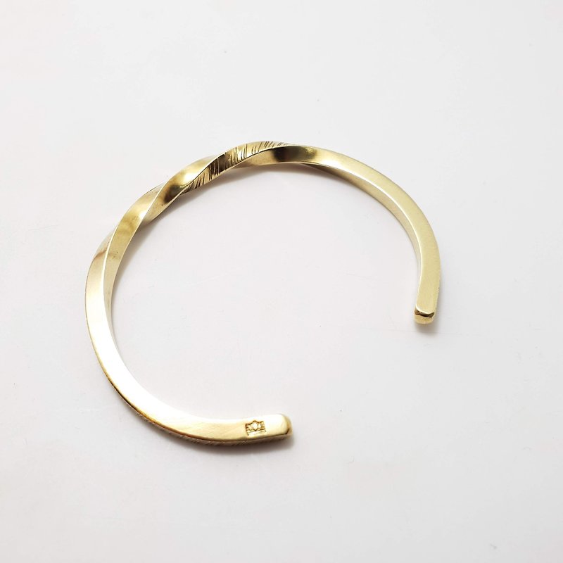 M18 models - rotating Twill - Bronze bracelet - Royal Carpenter exclusive knock ornaments - Customized typing along - handmade DIY - สร้อยข้อมือ - ทองแดงทองเหลือง สีทอง