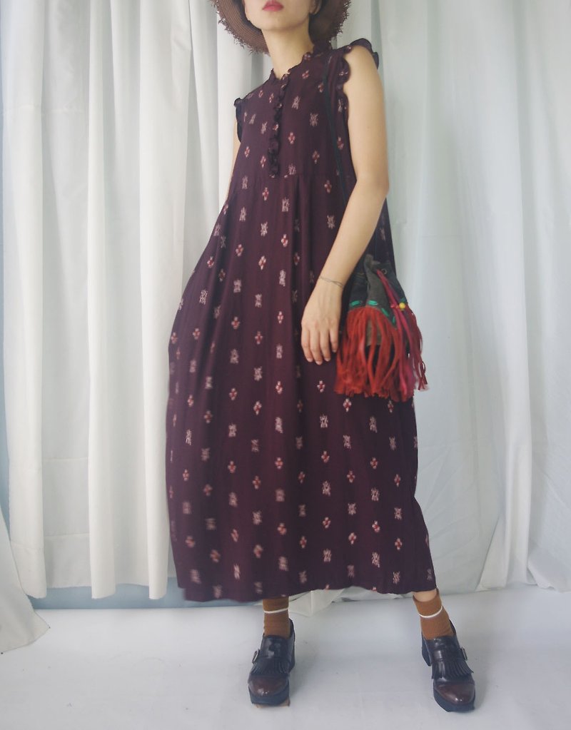 設計手作-荷葉滾邊酒紅色印花長版洋裝 - 連身裙 - 其他人造纖維 紅色