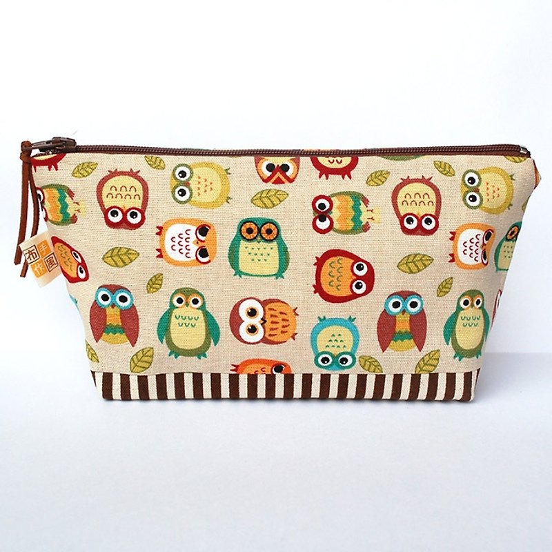@企鹅 owl large storage bag / large pencil case - Pencil Cases - Cotton & Hemp Khaki
