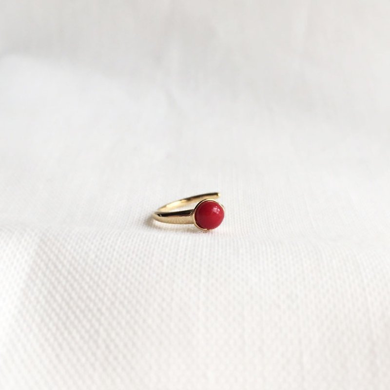 Red Coral Ear cuff - ピアス・イヤリング - 宝石 レッド