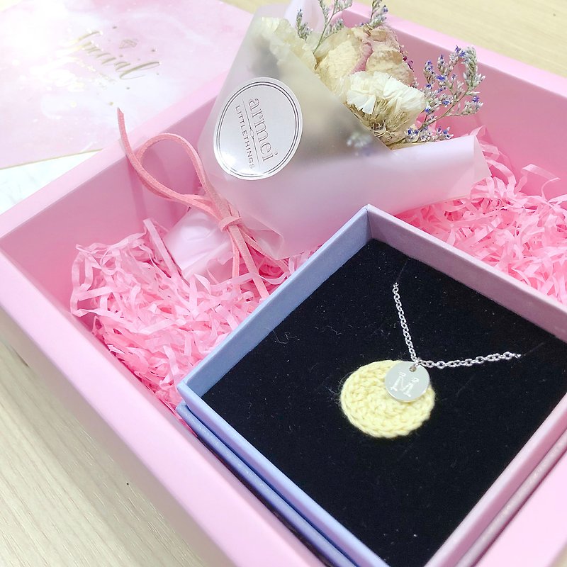 [Small Bouquet Gift Box Set] Happy Annual Ring Necklace Silver + Mini Dry Bouquet - สร้อยคอ - งานปัก หลากหลายสี