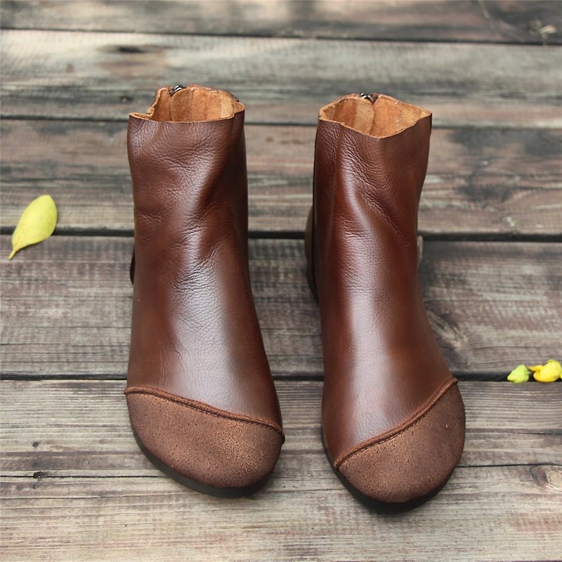 Retro handmade leather frosted stitching flat short boots women - รองเท้าบูทสั้นผู้หญิง - หนังแท้ สีดำ