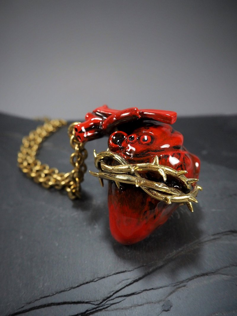 Heart of Golden Thorns Necklace in Realistic Look. Hand Painted Enamel. - Necklaces - Other Metals 