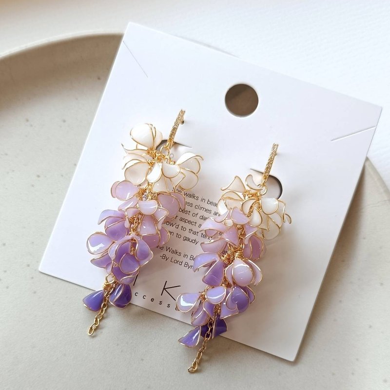 1KM gentle intoxication. Wisteria flower string resin earrings - Earrings & Clip-ons - Resin 