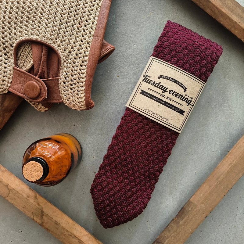 Necktie Dark Red Knitted Tie - 領帶/領帶夾 - 聚酯纖維 紅色