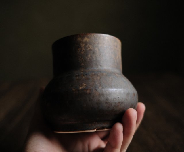 古代の鉱山地帯、焦げたお茶、古代の炉、植木鉢 - ショップ halfhalf-pottery 観葉植物 - Pinkoi