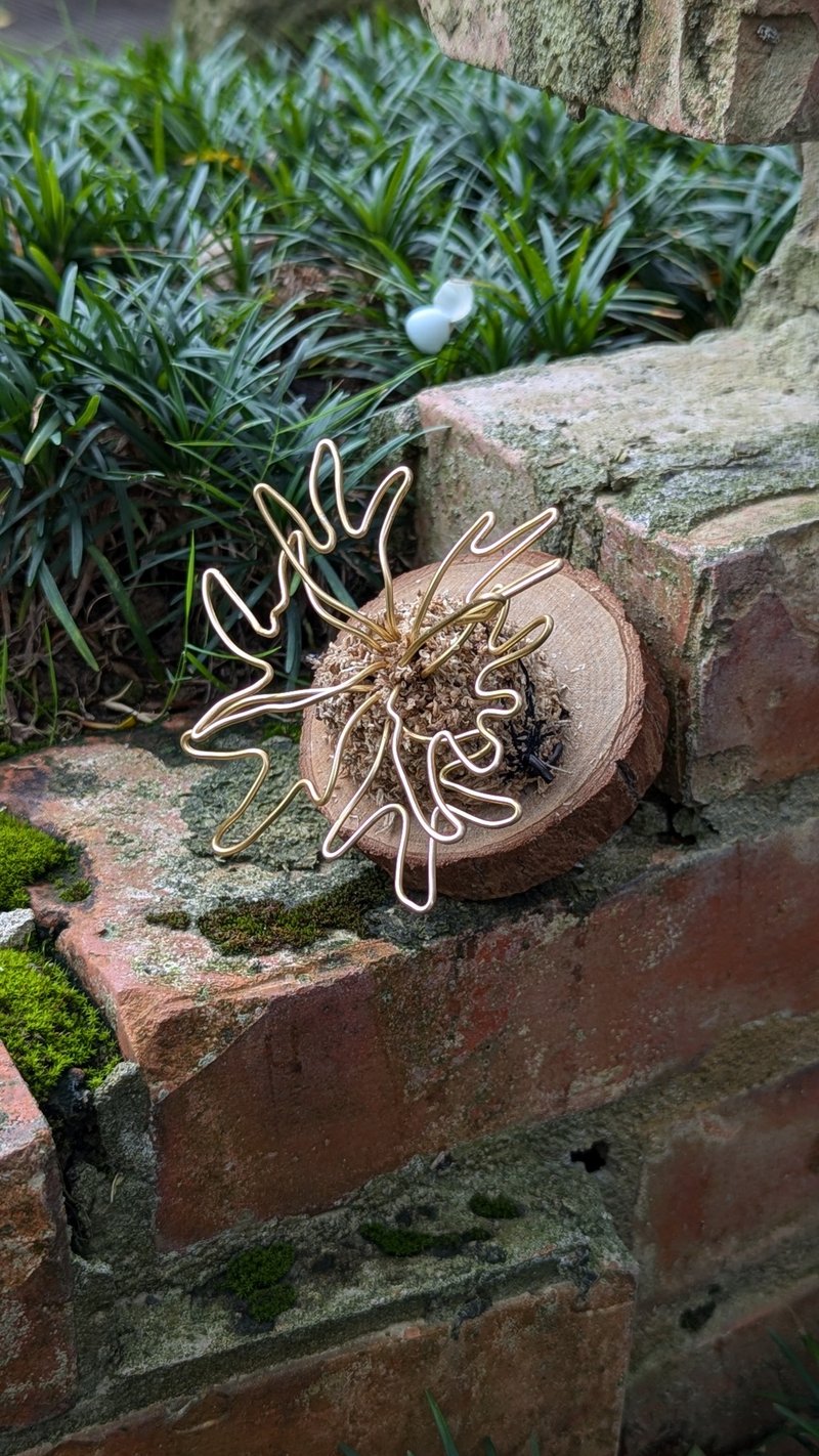 Aluminum Wire Antlers – Wall Hanging Ornaments - ตกแต่งผนัง - อลูมิเนียมอัลลอยด์ สีทอง