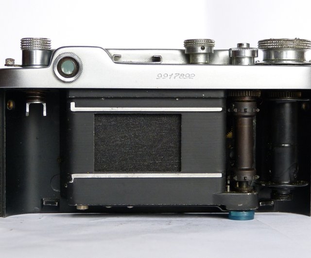 FED 2 タイプ III C グレー ボディ ソ連 レンジファインダー フィルム カメラ 35 mm M39 マウント - ショップ Russian  photo カメラ・チェキ - Pinkoi