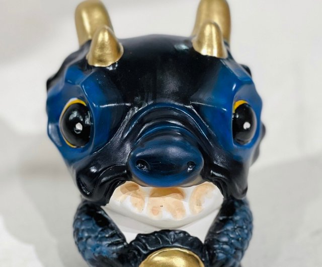 辰年新商品 台湾製 純手描き陶製黒興龍玉 龍祈願貯金箱 - ショップ BA