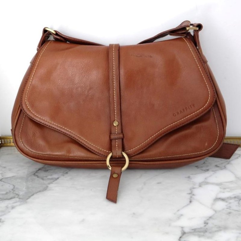 Graffity Paris Vintage Brown Leather Bag - Messenger Bags & Sling Bags - Genuine Leather Brown