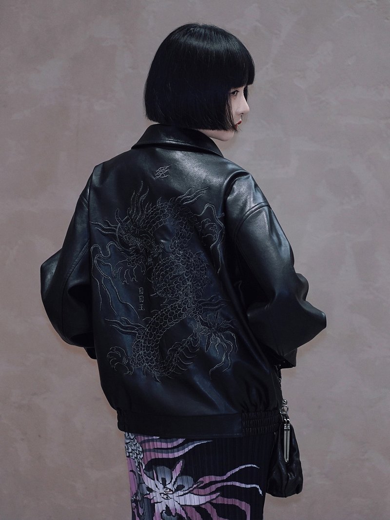 New Chinese Style Dragon Embroidery PU Leather Long Sleeve Jacket - Black - เสื้อแจ็คเก็ต - วัสดุอื่นๆ สีดำ