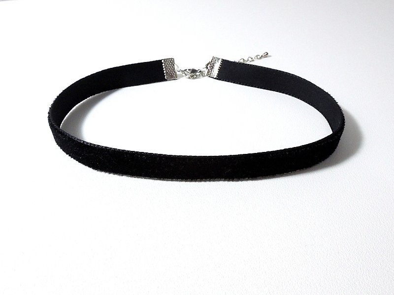 基本必備款 絨面緞帶頸鍊 (4色) - 項鍊 - 其他材質 黑色