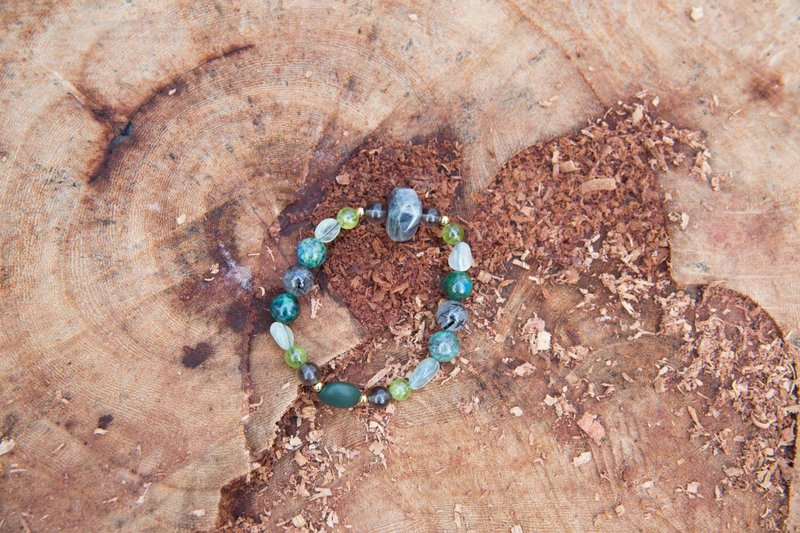 Five Elements Crystal Bracelet For Zodiac Animal RABBIT.Labradorite Olivine - Bracelets - Semi-Precious Stones Multicolor