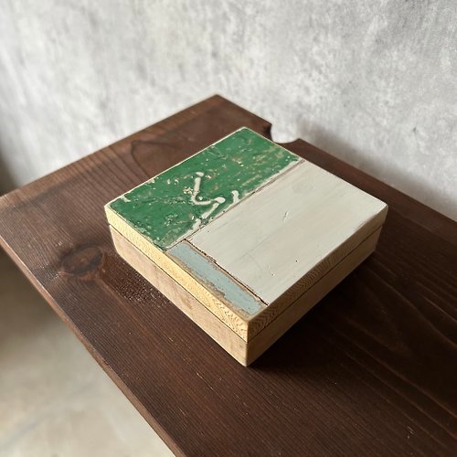 叁叁 台灣老檜木紅銅香盒 / 純手工製作