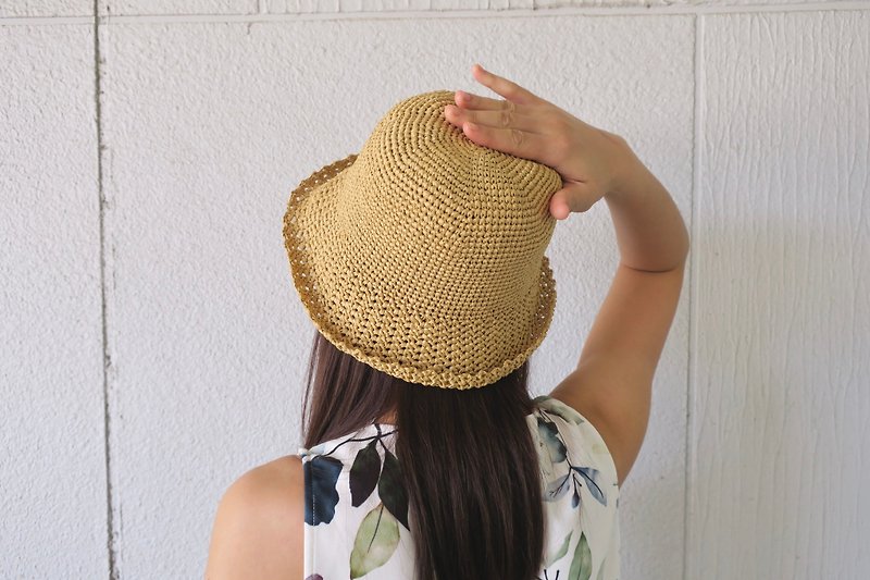 A mother's hand-made hat-summer paper rope hat/simple round hat/light yellow/outing/gift - Hats & Caps - Paper Gold