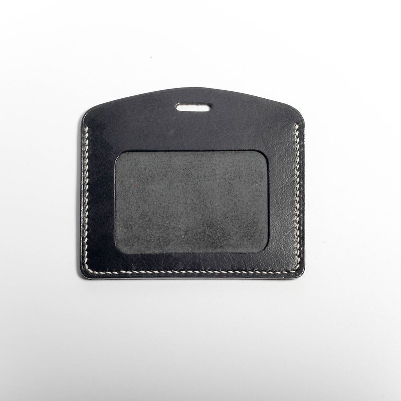 [Yingchuan Handmade] ID holder, leisure card holder (graphite black horizontal) cowhide pure hand-stitched - ที่ใส่บัตรคล้องคอ - หนังแท้ สีดำ