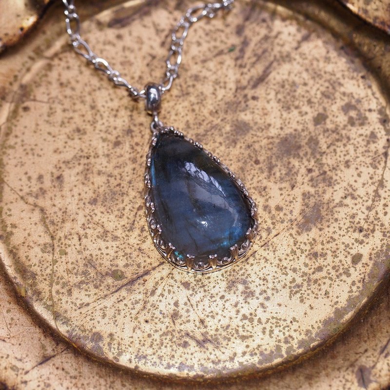 天然拉長石 手工純銀包鑲 含銀鍊 Labradorite handmade necklace - 項鍊 - 半寶石 藍色