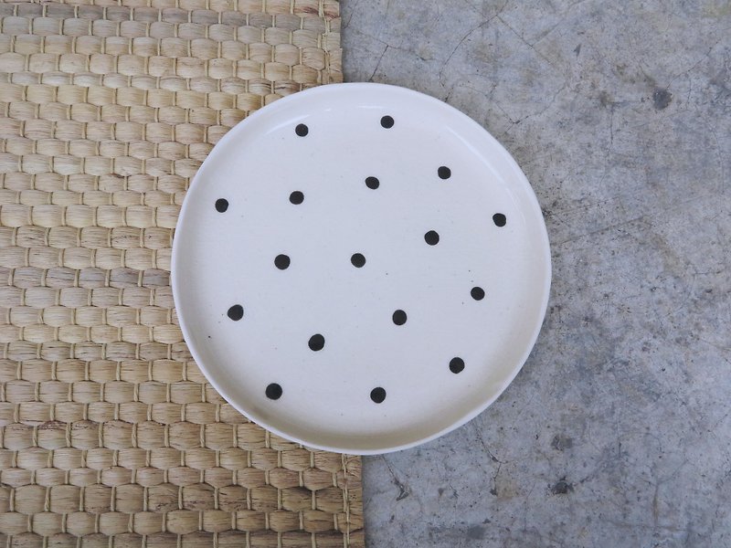 Plate dot  - Pottery & Ceramics - Pottery Multicolor