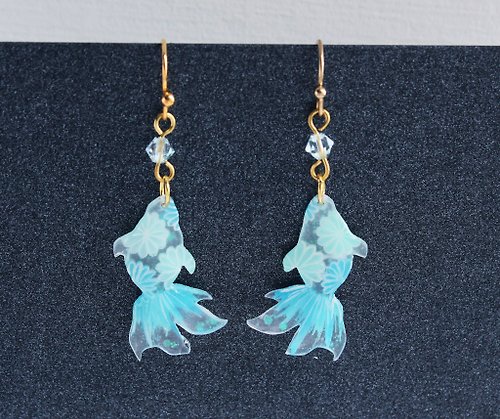 Shrink plastic】Hand painted hydrangea purple goldfish earrings - Shop  Zodiac Handmade Accessories Earrings & Clip-ons - Pinkoi