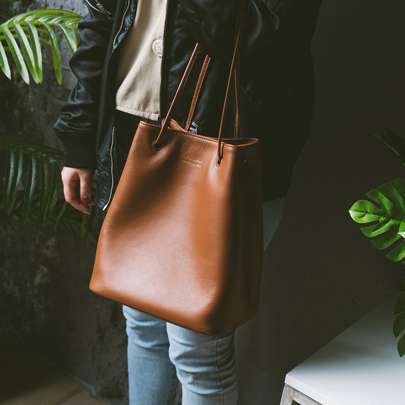 French classical leather tote bag 29011 Brown - Messenger Bags & Sling Bags - Genuine Leather Brown