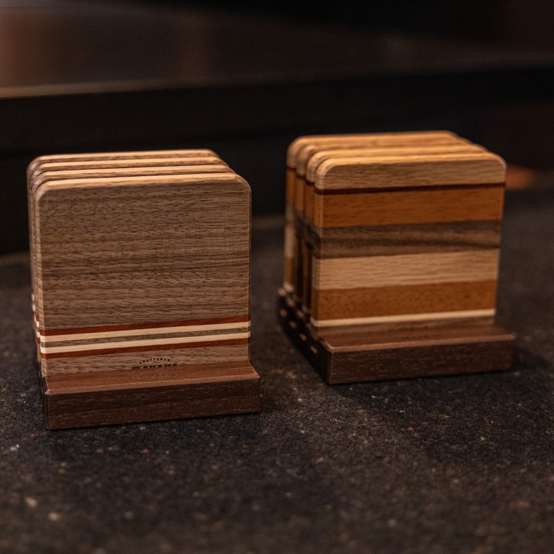 Makana ハンドメイド無垢材コースターセット - 2モデル - コースター - 木製 