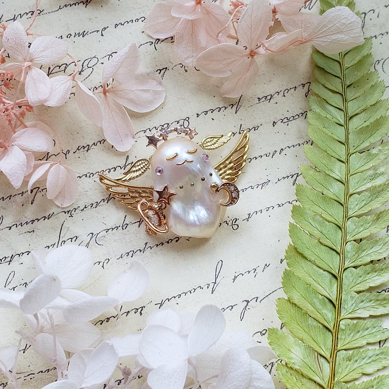 Baroque original design Baroque freshwater pearl moon goddess necklace\brooch - สร้อยคอ - ไข่มุก 