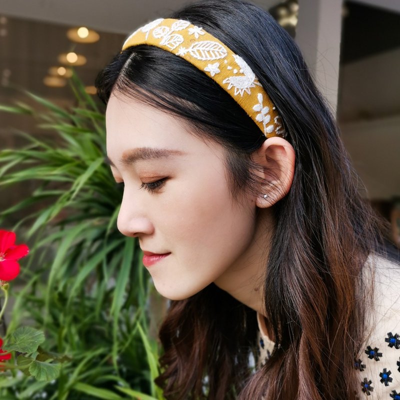 ins girly style embroidery headband quick and easy to use flower embroidery handmade material package self-embroidered - Knitting, Embroidery, Felted Wool & Sewing - Cotton & Hemp Yellow