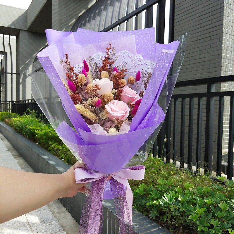 Love pink purple rose soap bouquet / Valentine's Day bouquet / confession bouquet / graduation bouquet - with card - Dried Flowers & Bouquets - Plants & Flowers Purple