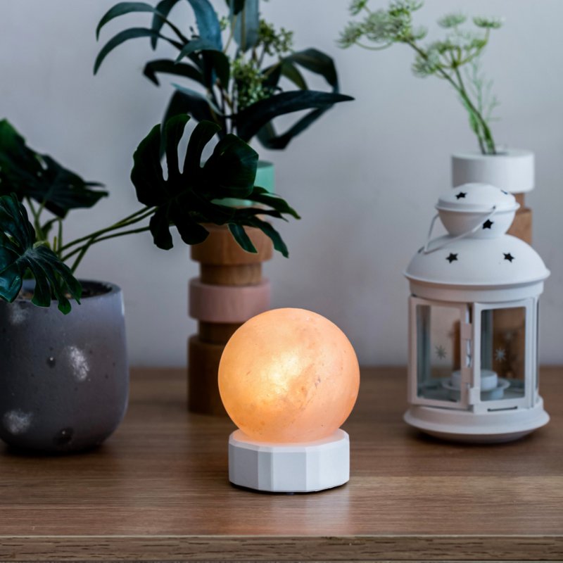 ONELIVINGS PILAR |擎| 喜馬拉雅鹽燈 - SPHERE (10cm) - 燈具/燈飾 - 水泥 白色