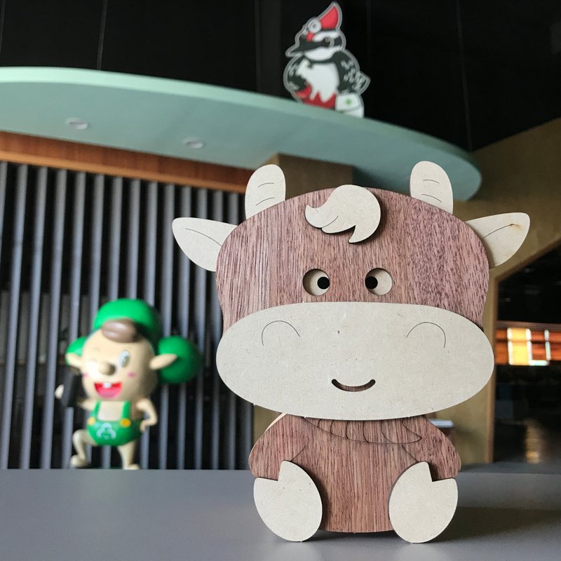 【手作DIY】小牛 存錢筒 手作DIY 禮物 - 木工/竹藝/紙雕 - 木頭 咖啡色