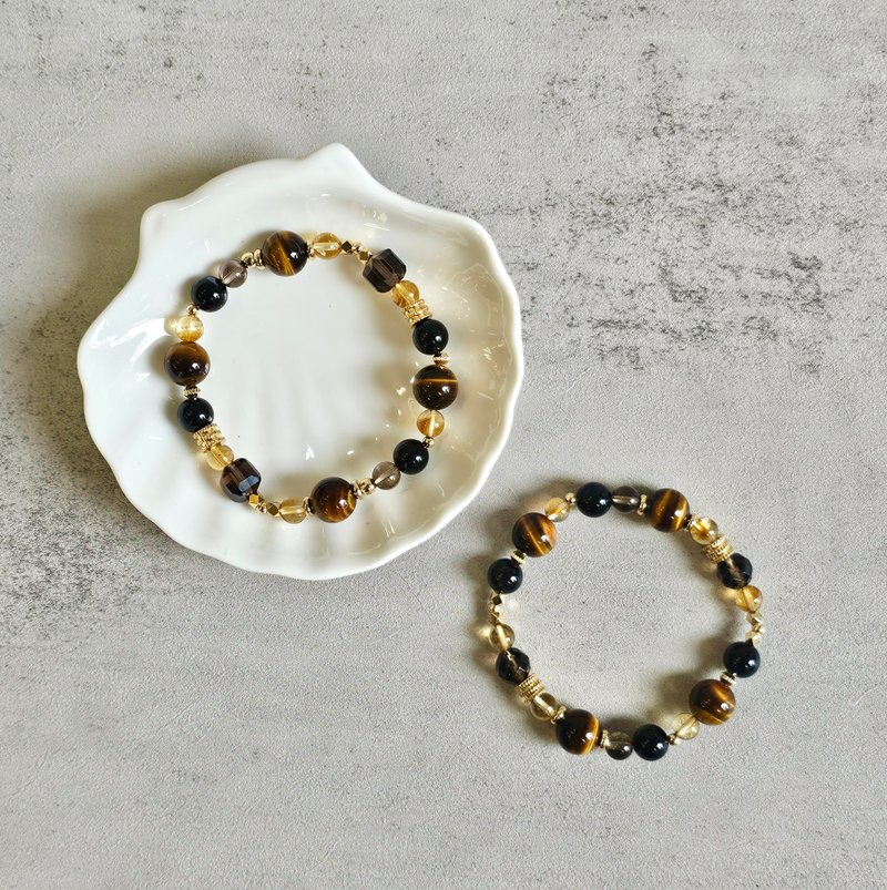 The Road of the Brave | Giving Confidence and Courage to Cool and Handsome Girls South African Yellow Tiger Eye Obsidian - สร้อยข้อมือ - คริสตัล สีดำ