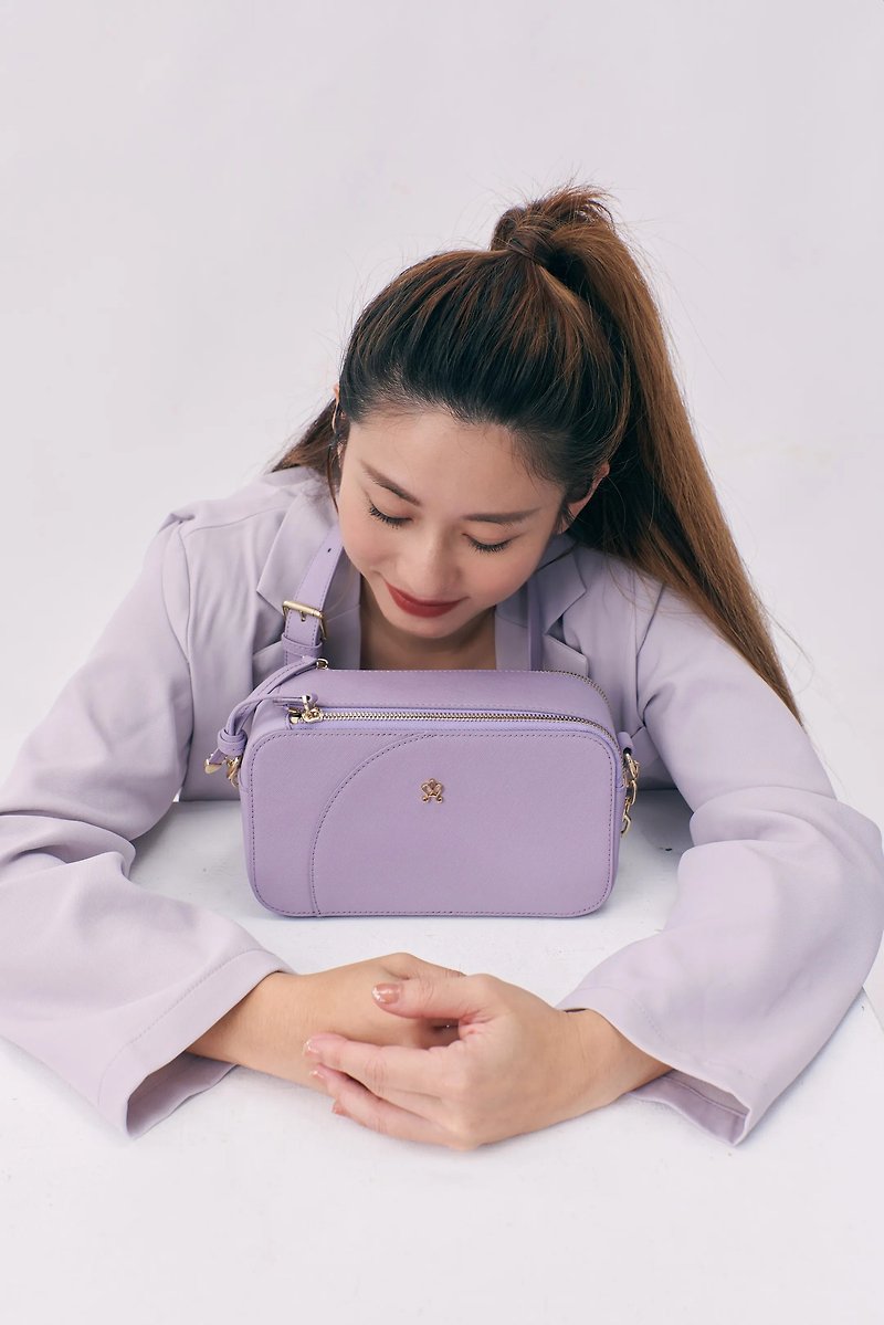 Pétale camera bag (lilac) - Messenger Bags & Sling Bags - Genuine Leather Purple