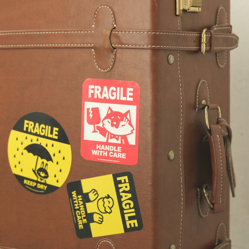 3M Waterproof Luggage Sticker / Fragile, Handle Love Delivery with care / 4 piece set - สติกเกอร์ - พลาสติก หลากหลายสี