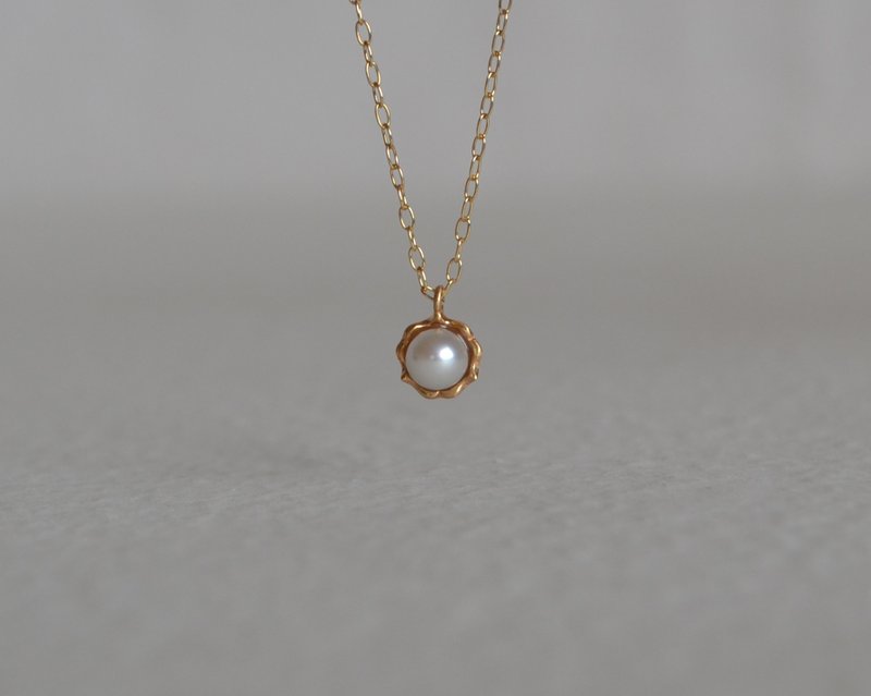 Frill Akoya Pearl Necklace - 項鍊 - 其他金屬 金色