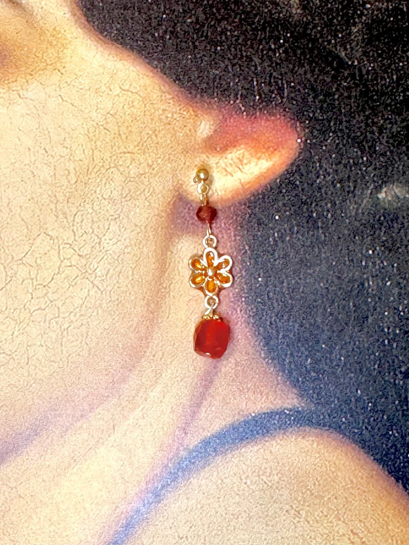 水晶系列 - 紅瑪瑙小花耳環 - 耳環/耳夾/耳骨夾 - 水晶 橘色