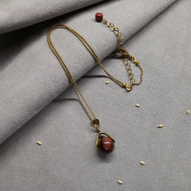 Clavicle chain - rose you (red tiger eye Stone) - Necklaces - Gemstone Red