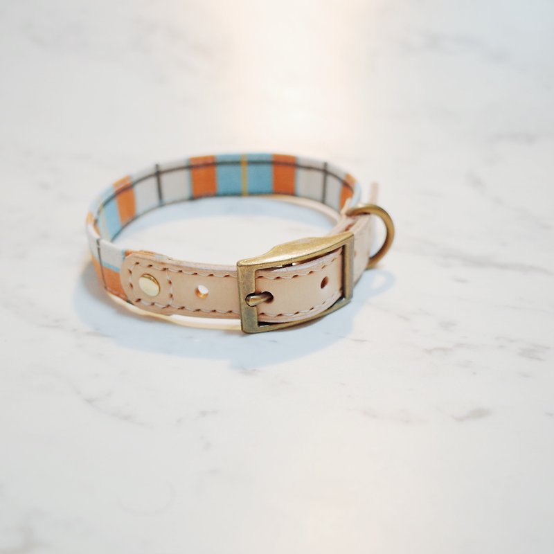 Dog collar M size plaid warm autumn with bells and tags available for purchase - ปลอกคอ - ผ้าฝ้าย/ผ้าลินิน 