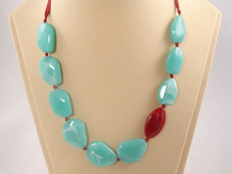 Teal Turkish Blue Green Cherry Red Necklace Geometric Beaded Necklace Jewelry - 項鍊 - 塑膠 藍色