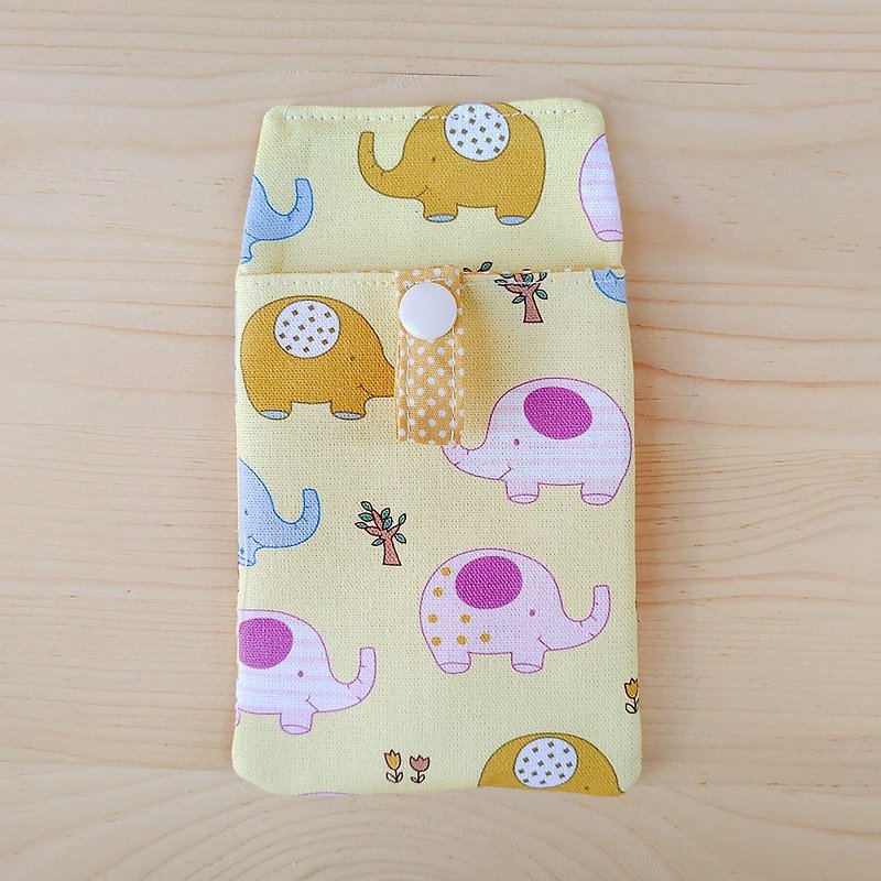 Cute little elephant pocket pencil case/ID bag - กล่องดินสอ/ถุงดินสอ - ผ้าฝ้าย/ผ้าลินิน สีเหลือง