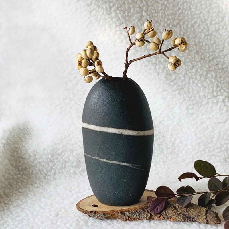 Taiwan Nantian Stone flower utensils are leisurely fascinated │ Natural ink series with random wood lining decoration - Pottery & Ceramics - Other Materials Gray