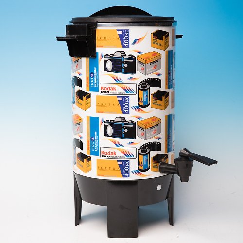 桑惠商號 Somewhere Somehow 桑惠商號 1970s 美國製 柯達KODAK 普普風格拼貼咖啡壺 熱水壺