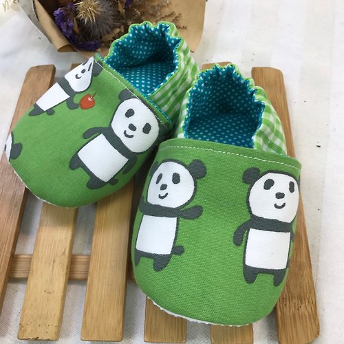 HAPPY手作工坊 熊貓愛吃蘋果-學步鞋嬰兒鞋