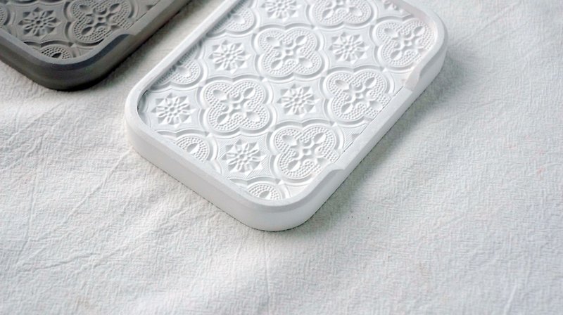 Begonia flower soap dish | Begonia flower glass one-to-one perfect design - Bathroom Supplies - Cement Silver