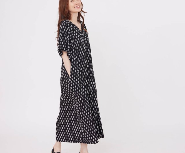 Kelly V Neck Puff Sleeve Dress Black Printed - Shop so that's me