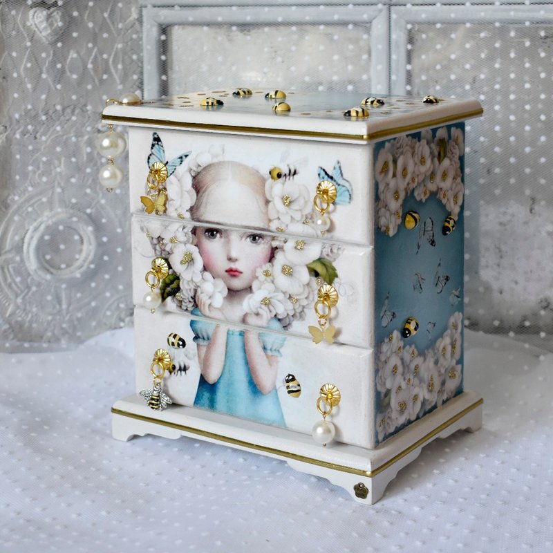 BUTTERFLY minicomod Jewelry Box for Small Things for tarot cards - 居家收納/收納盒/儲物盒 - 木頭 
