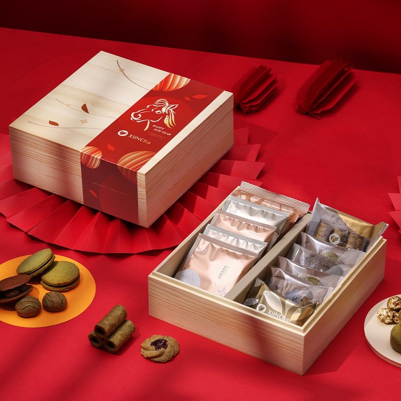 新年禮盒 | 松木精裝 茶點茶包 紅玉鳳梨酥&鐵觀音燕麥餅 13/12入 - 曲奇/餅乾 - 其他材質 