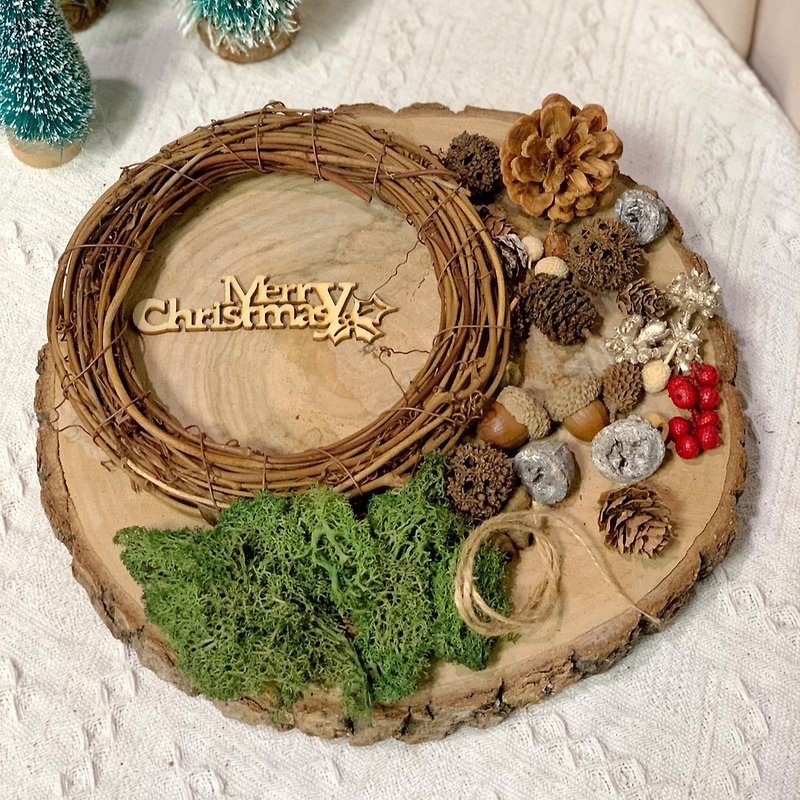 Half Moon Christmas Wreath DIY material package. Christmas gift box. Vine ring. - จัดดอกไม้/ต้นไม้ - พืช/ดอกไม้ สีแดง