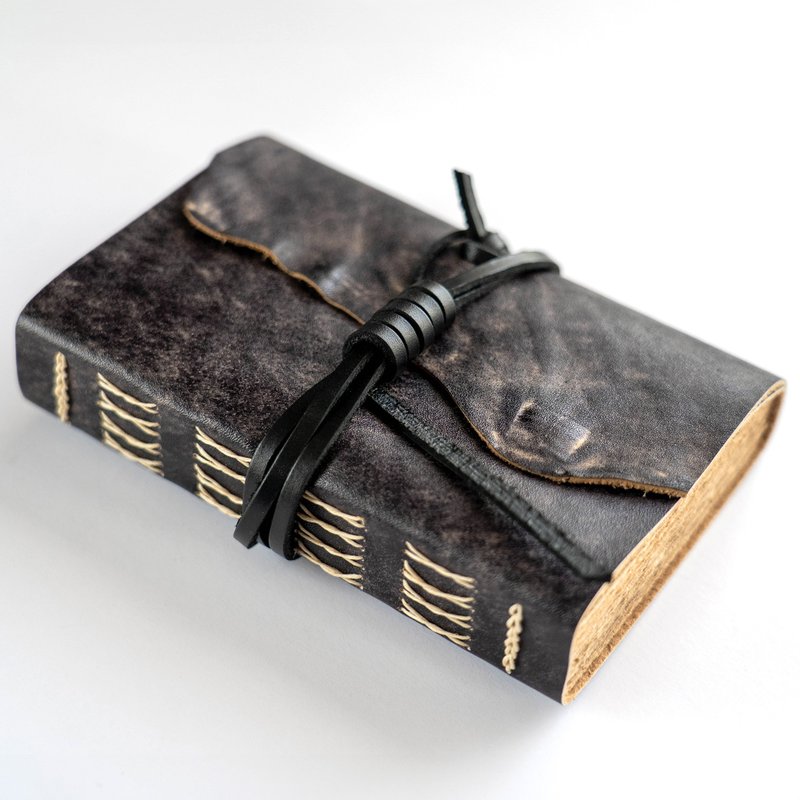 筆記本/手帳 真皮 Leather Journal, Vintage Bookbinding (Natural Edge / Rustic Black) - สมุดบันทึก/สมุดปฏิทิน - หนังแท้ 