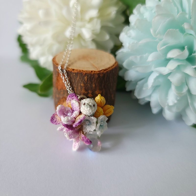 Iris | Snow Fairy Silver-throated Long-tailed Tit Hand Crochet sv925 925 Sterling Silver Necklace - สร้อยคอ - งานปัก สีม่วง
